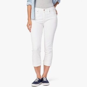 Levi Strauss Signature Gold MidRise Slim Fit Capri Stretch White Jean Plus Sz 24